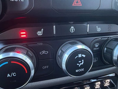 2020 RAM 1500 Big Horn/Lone Star Night Edition