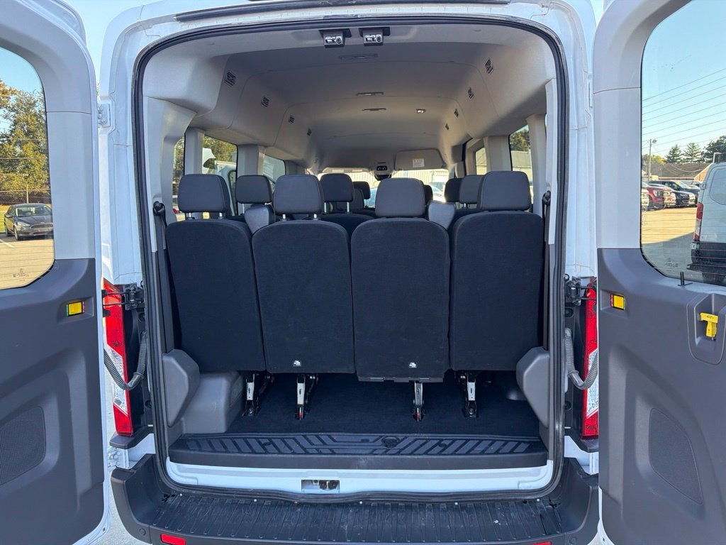 2024 Ford Transit-350 XLT 15 Passenger