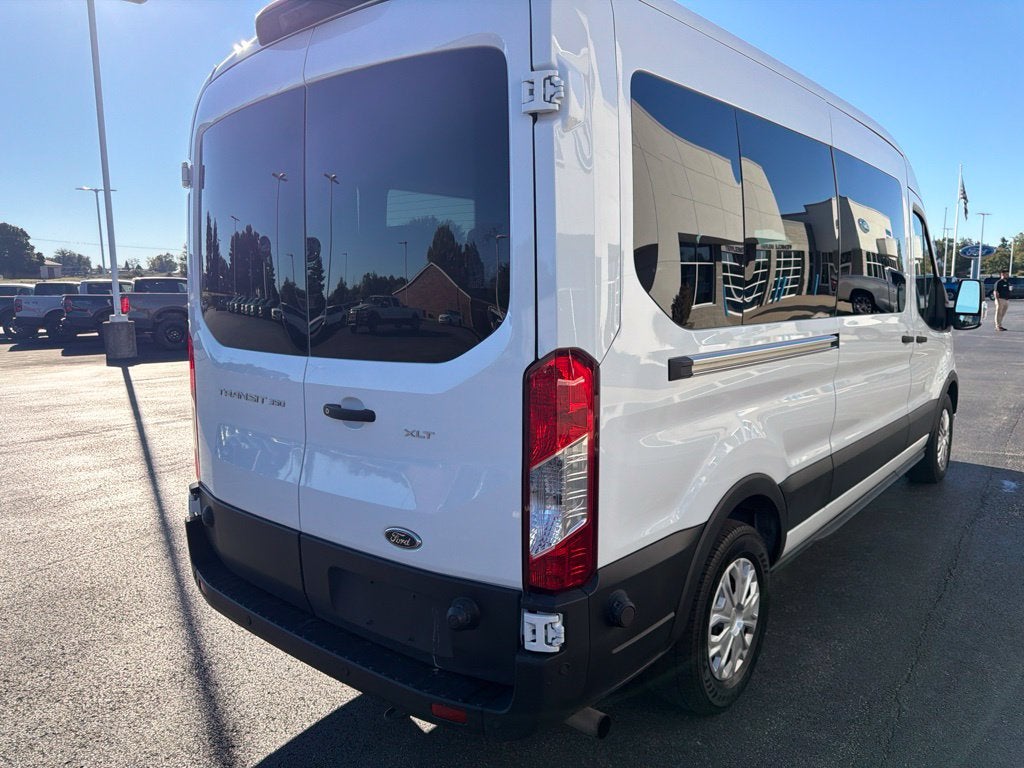 2024 Ford Transit-350 XLT 15 Passenger