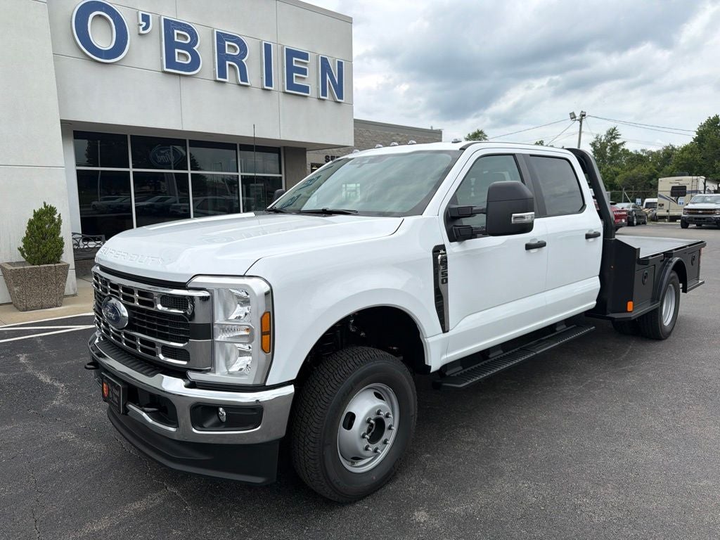2026 Ford F-350SD XL DRW NXG SKIRTED GOOSENECK FLATBED