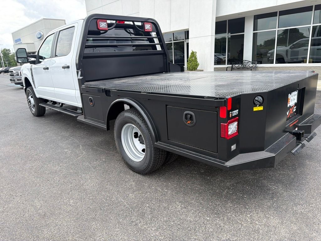2026 Ford F-350SD XL DRW NXG SKIRTED GOOSENECK FLATBED