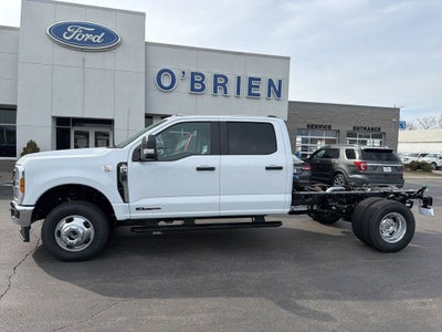 2026 Ford F-350SD CAB AND CHASIS DRW