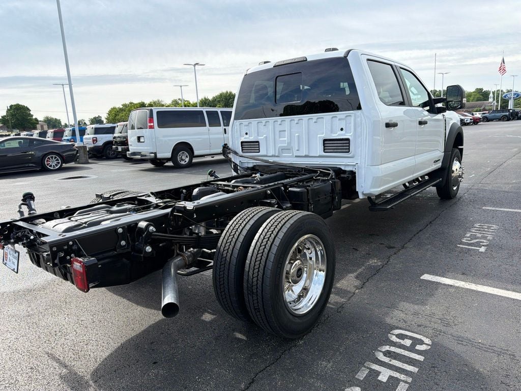 2026 Ford F-550SD XL CAB & CHASIS DRW