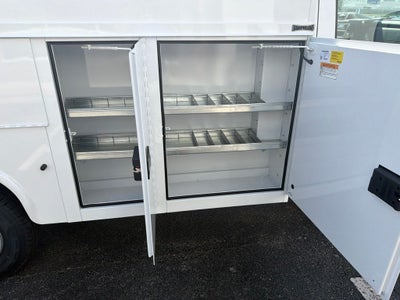 2027 Ford E-350SD Base Cutaway KNAPHEIDE KUV