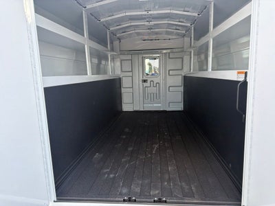 2027 Ford E-350SD Base Cutaway KNAPHEIDE KUV