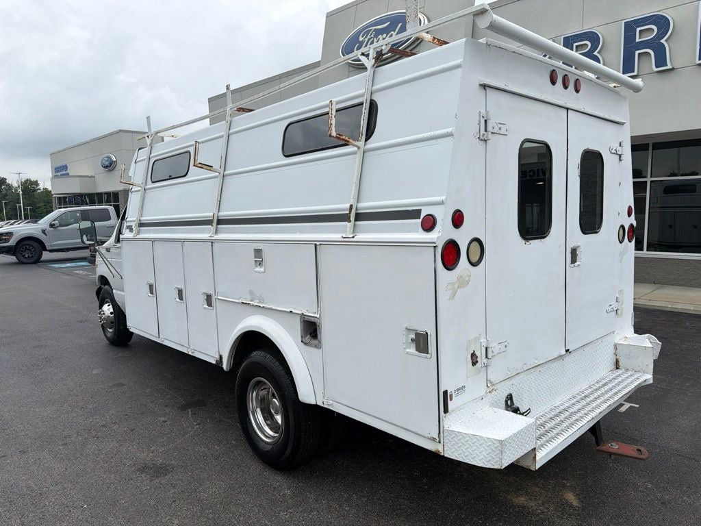 2000 Ford E-450SD Standard Service Body