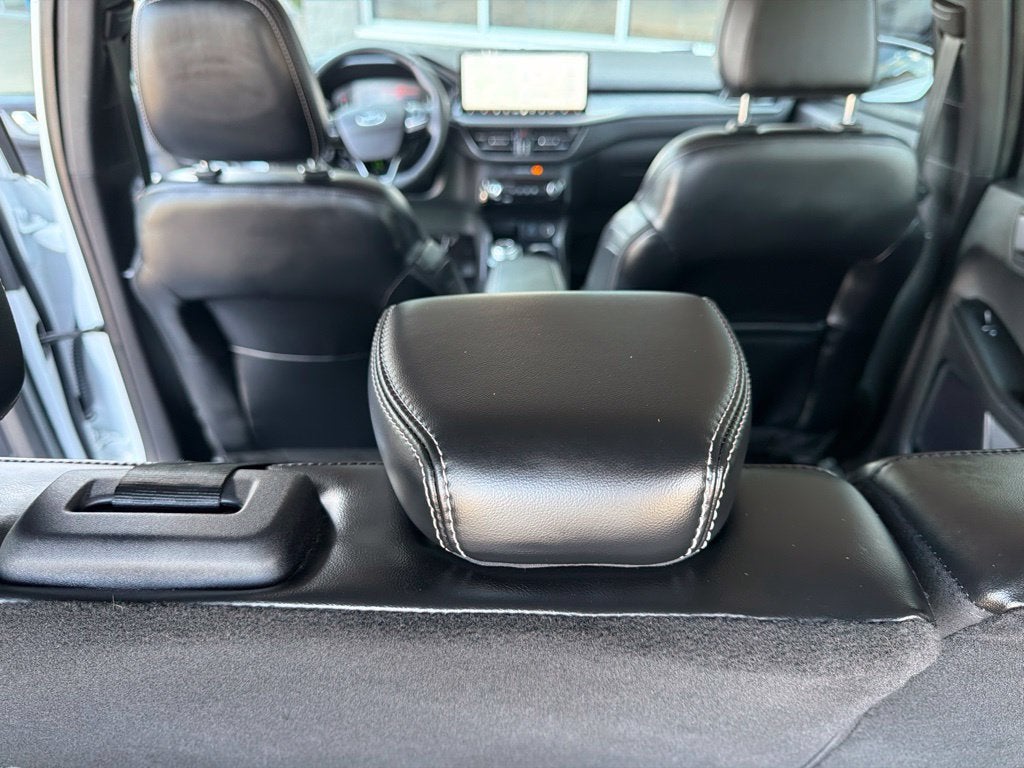 2023 Ford Escape Plug-In Hybrid Base