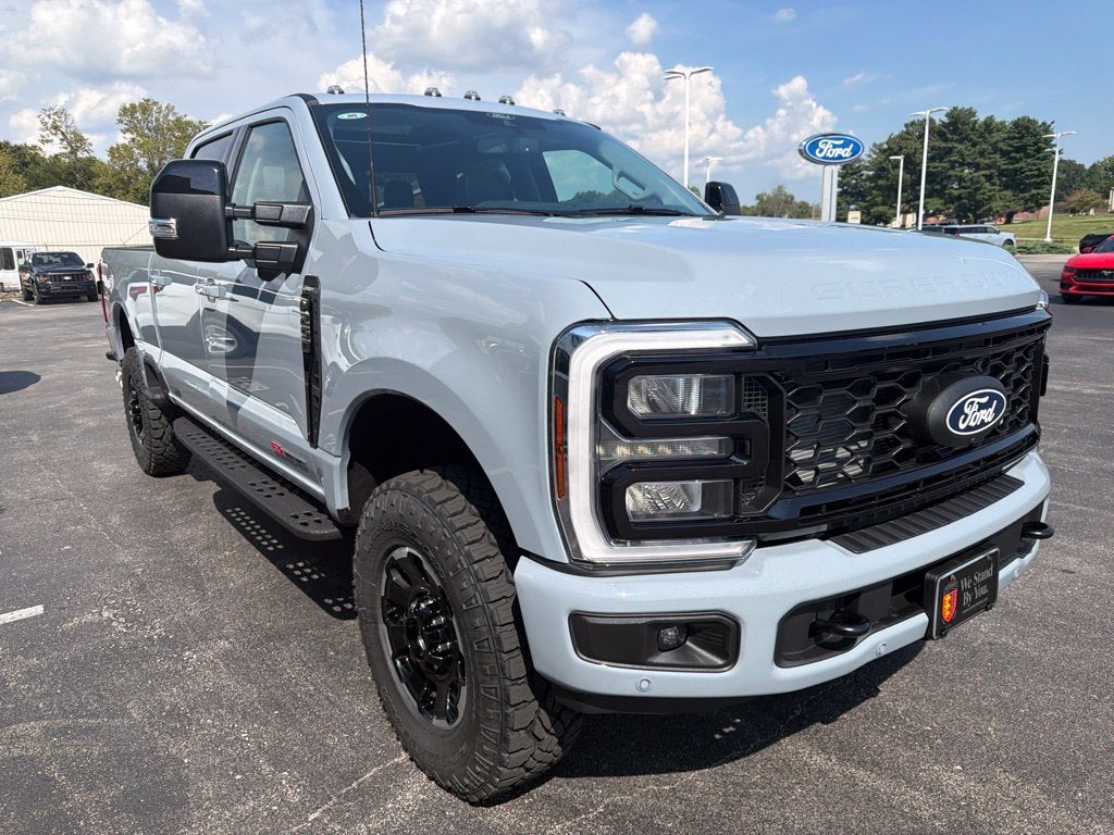 2027 Ford F-250SD Lariat TREMOR