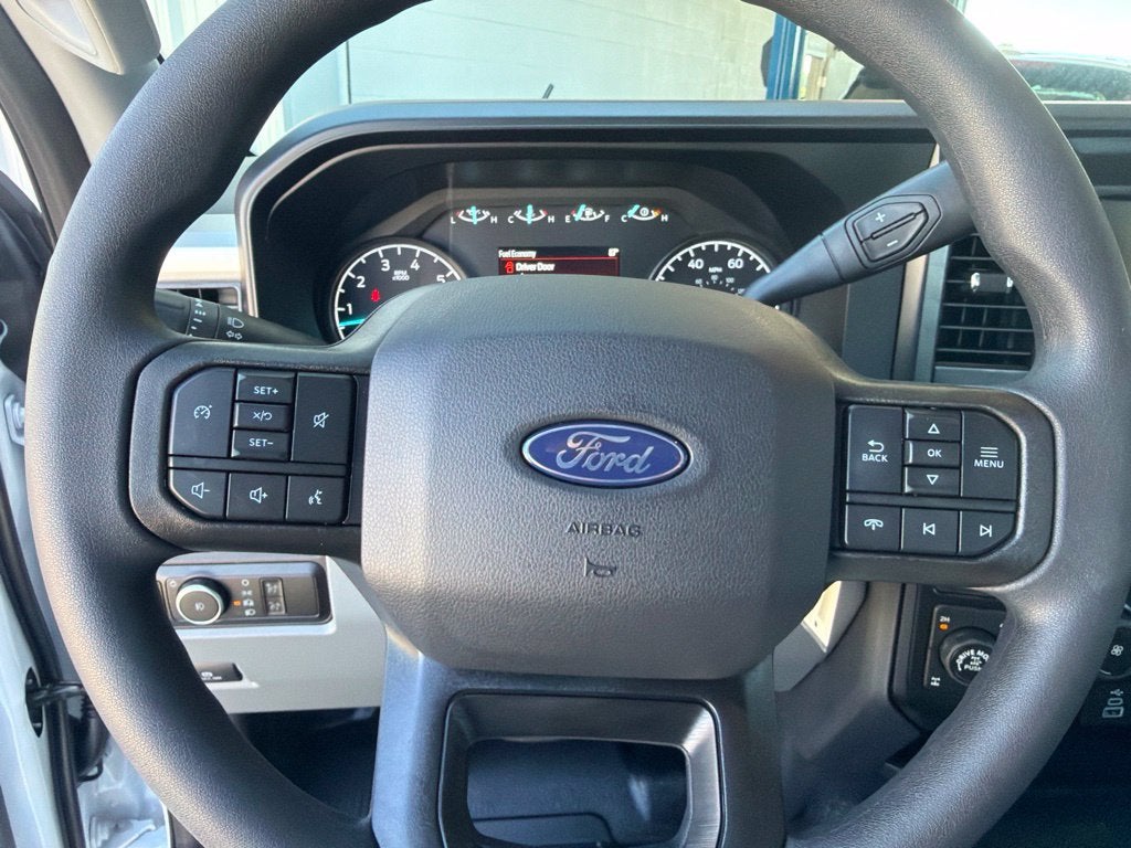 2027 Ford F-250SD XL