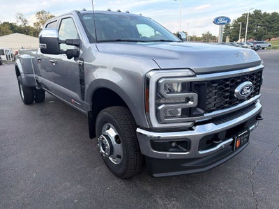 2027 Ford F-350SD Lariat DRW