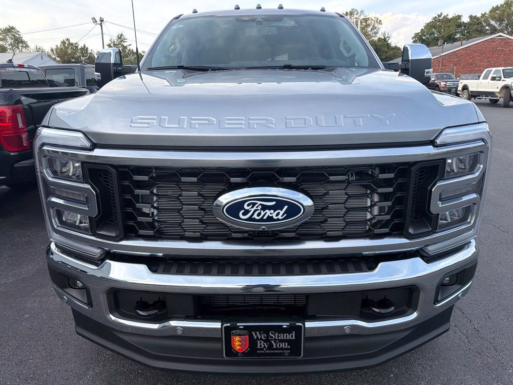 2027 Ford F-350SD Lariat DRW