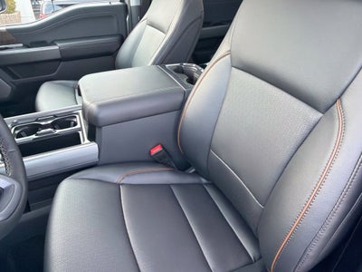 2027 Ford F-350SD Lariat DRW