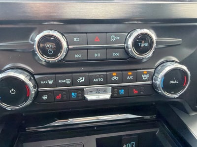 2027 Ford F-350SD Lariat DRW