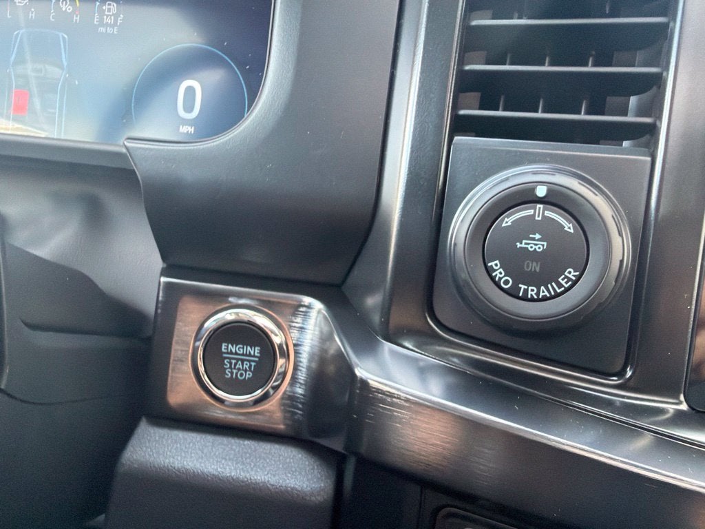 2027 Ford F-350SD Lariat DRW