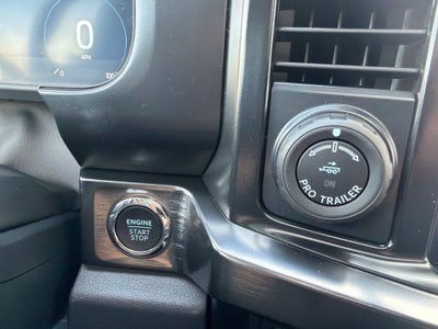 2027 Ford F-350SD Lariat DRW