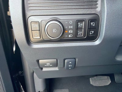2027 Ford F-350SD Lariat DRW