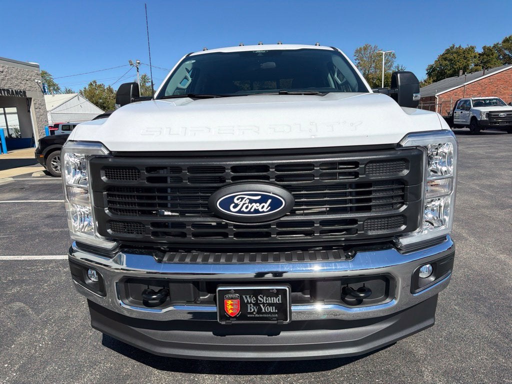 2027 Ford F-350SD XL DRW