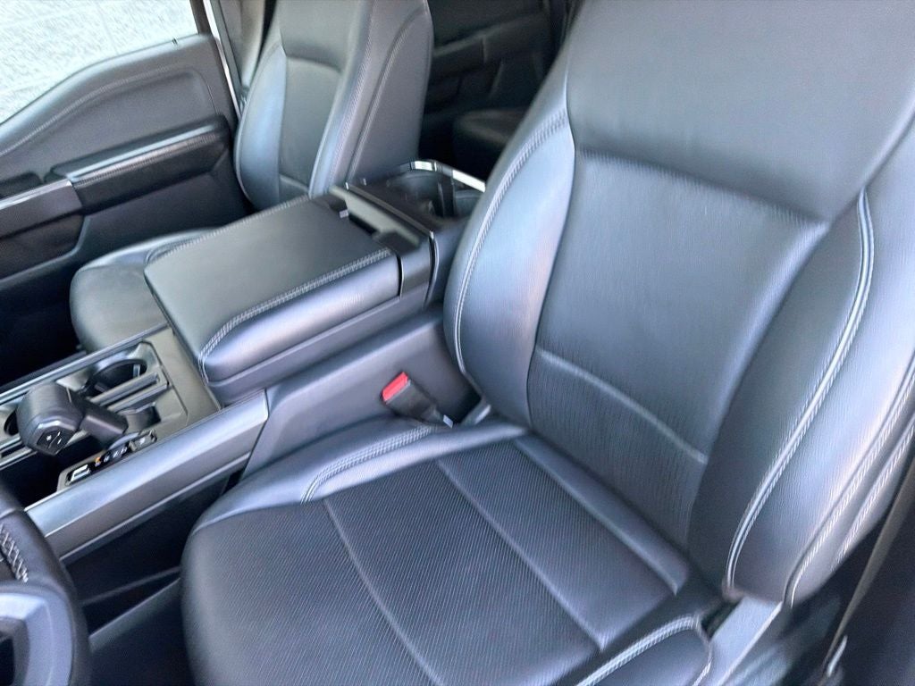 2025 Ford F-150 Lariat Hybrid