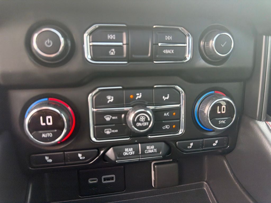 2022 Chevrolet Tahoe RST