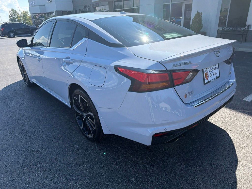 2023 Nissan Altima 2.5 SR