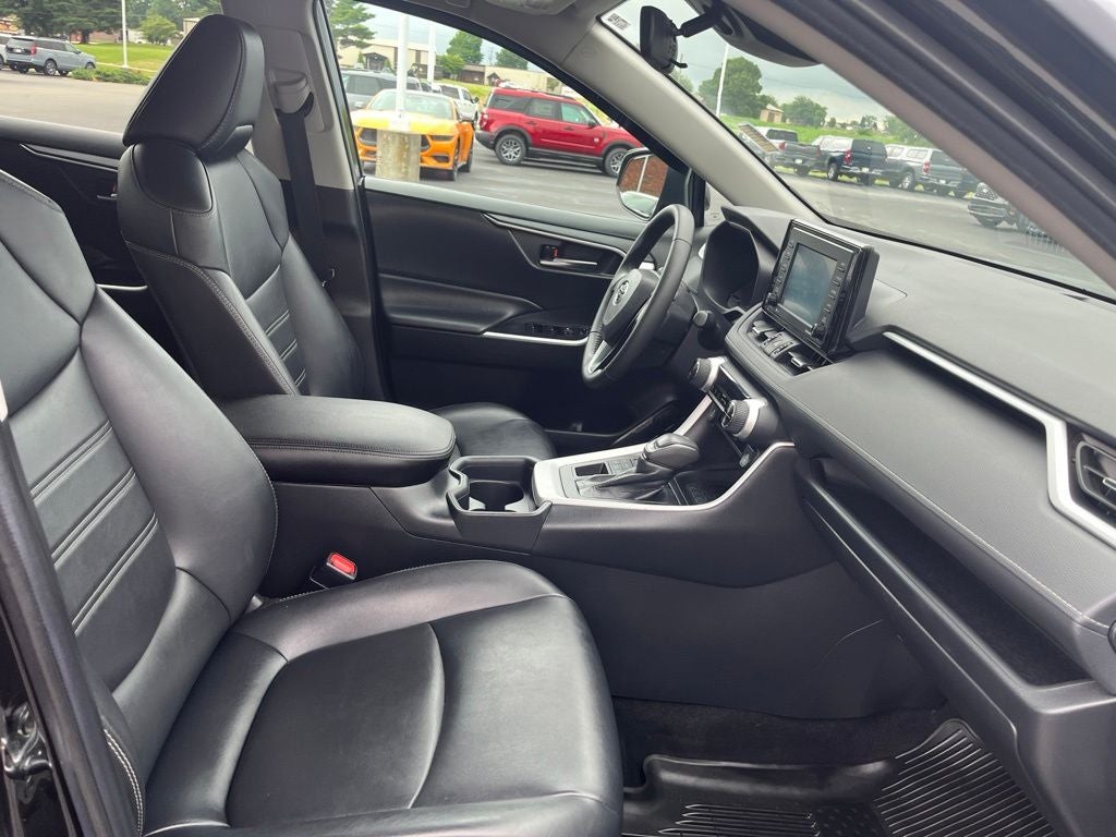 2020 Toyota RAV4 XLE Premium