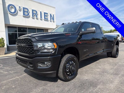 2022 RAM 3500 Big Horn Night Edition