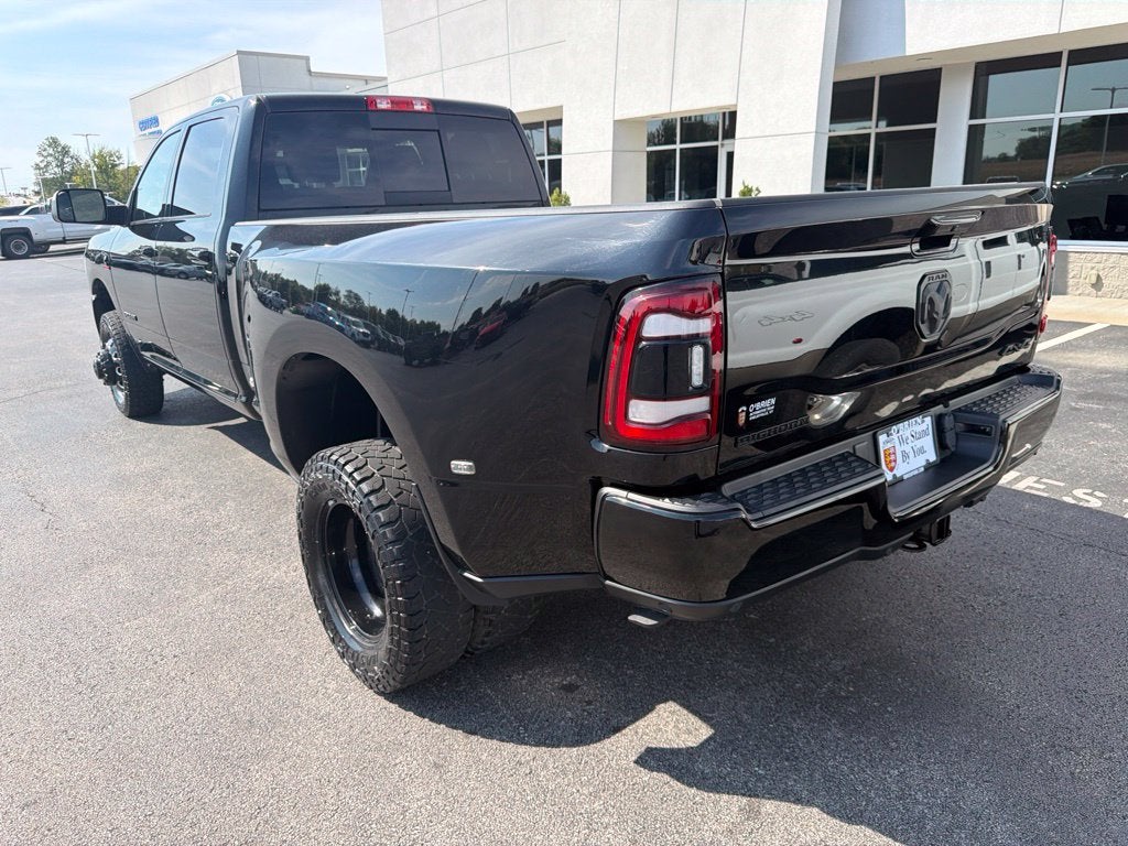 2022 RAM 3500 Big Horn Night Edition