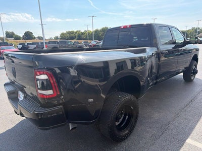 2022 RAM 3500 Big Horn Night Edition