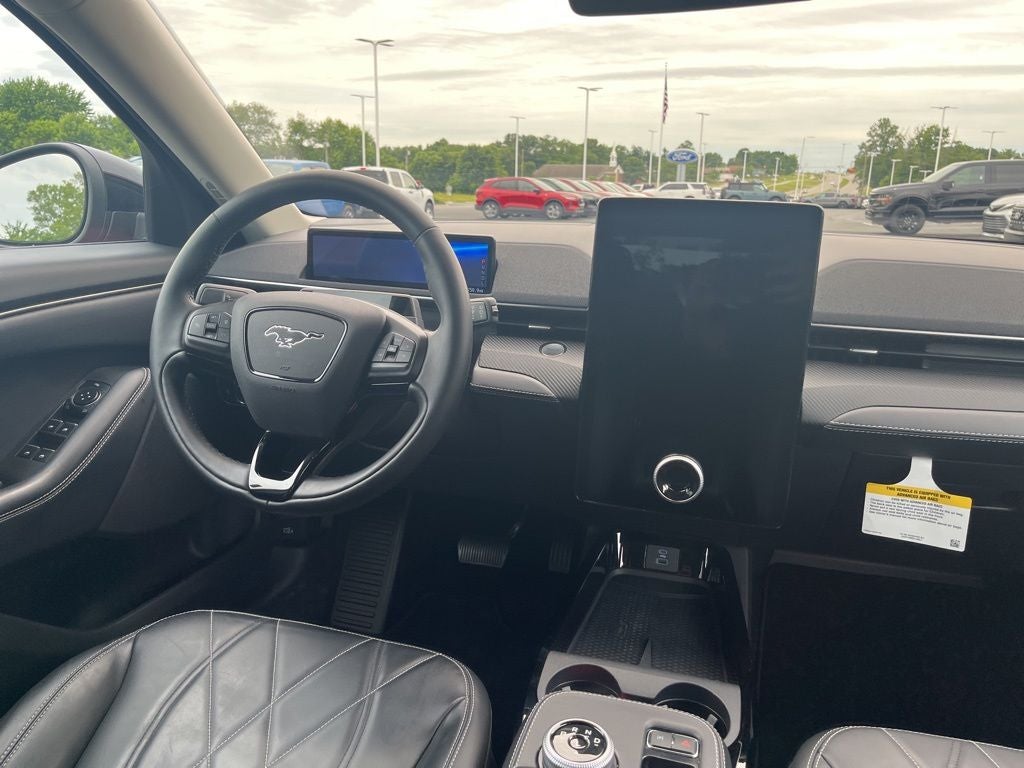 2024 Ford Mustang Mach-E Select