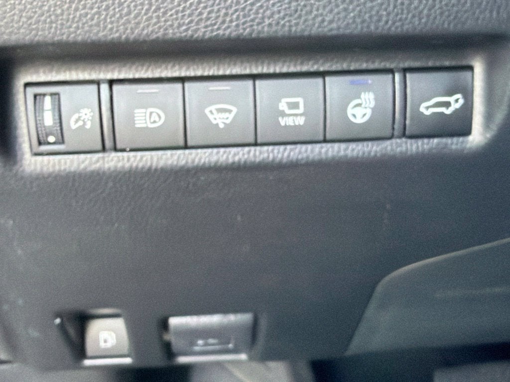2022 Toyota RAV4 Hybrid XSE