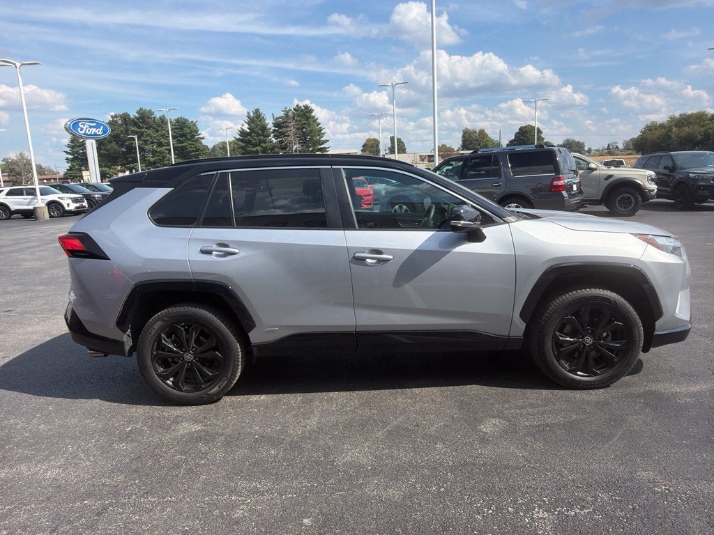 2022 Toyota RAV4 Hybrid XSE