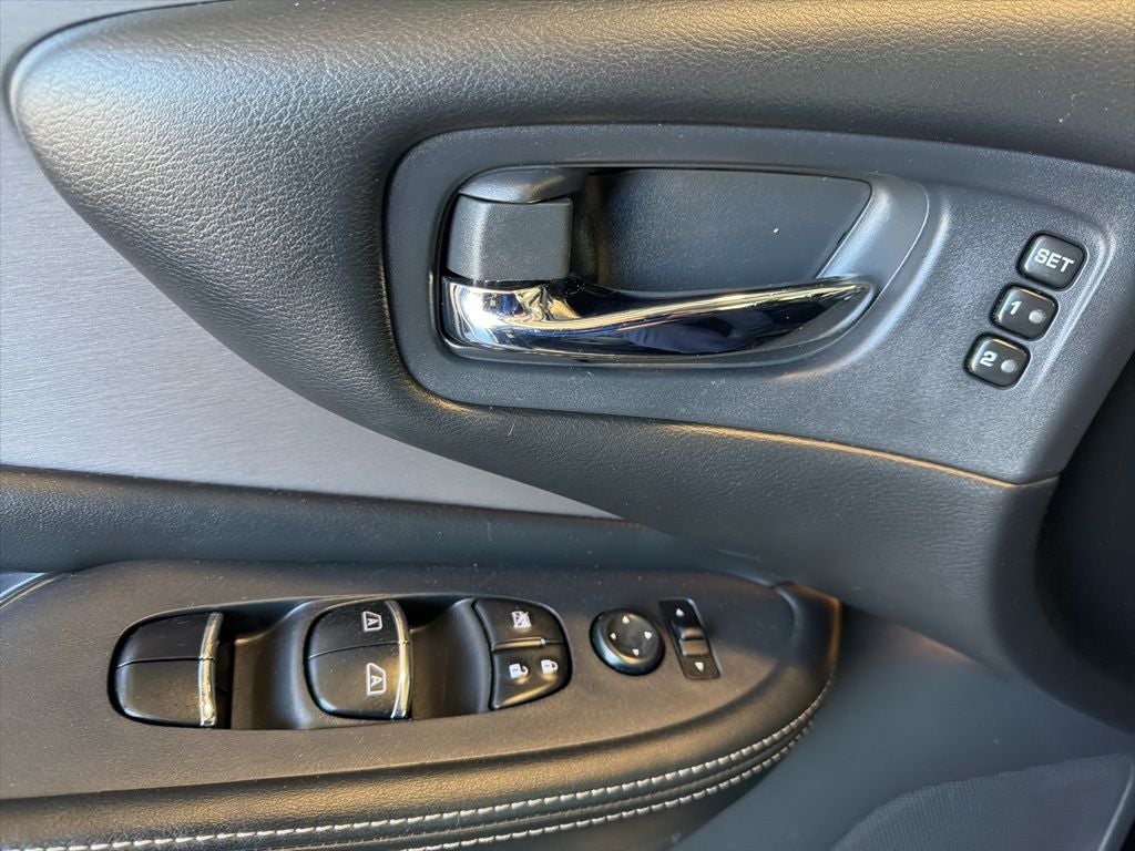 2023 Nissan Murano SL