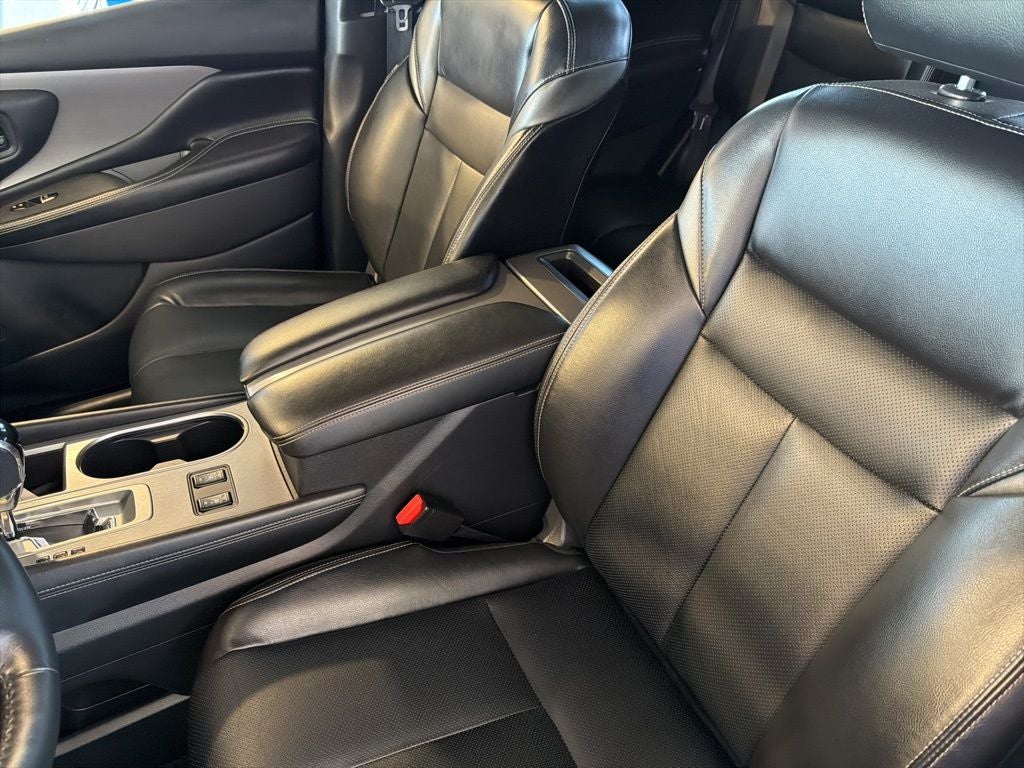 2023 Nissan Murano SL