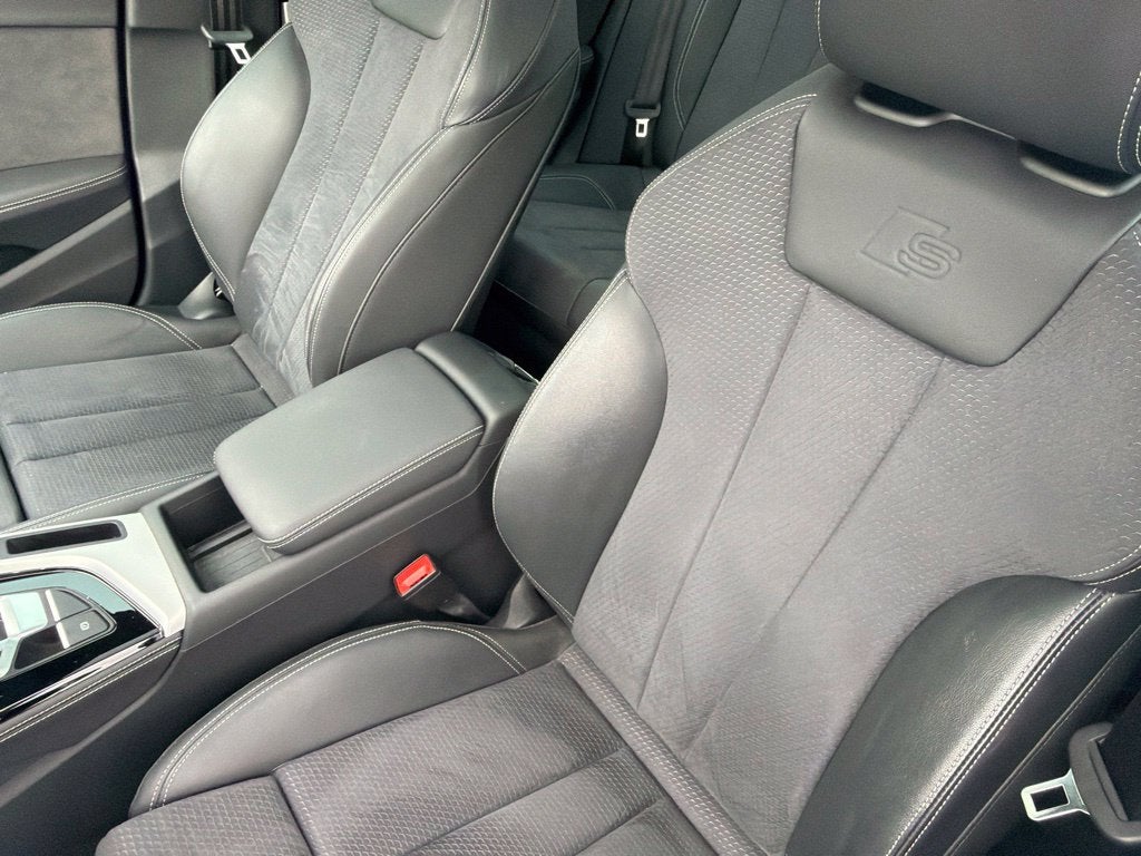 2024 Audi A4 45 S line Premium Plus quattro Black Optic Plus Package