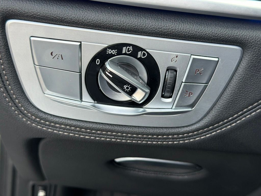2020 BMW 7 Series 745e xDrive iPerformance