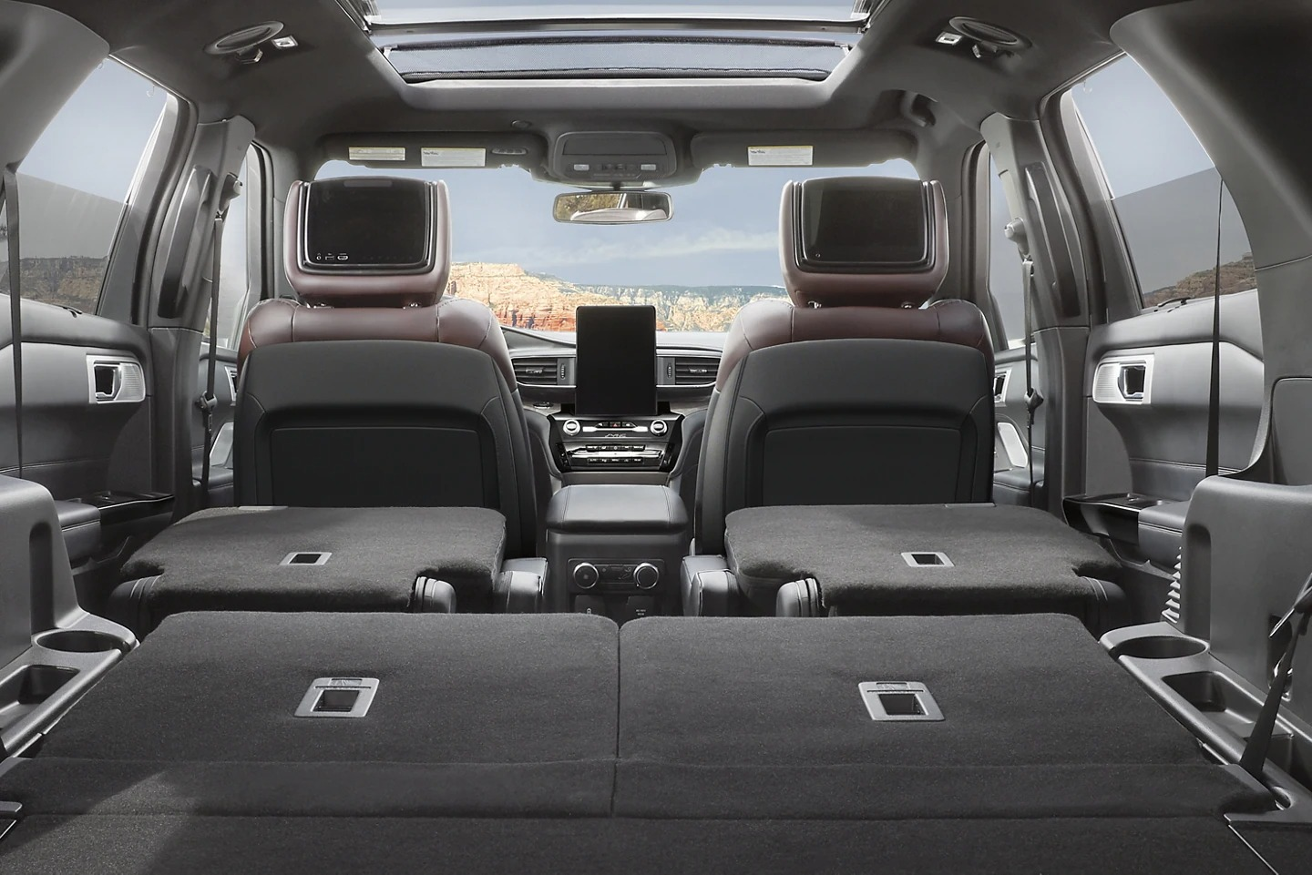 2023 Ford Explorer Cargo Room