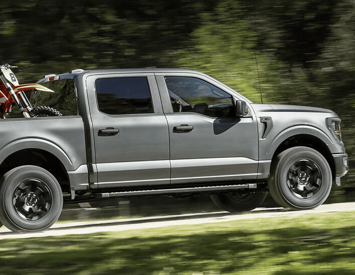 2024_Ford_F_150_hybrid.